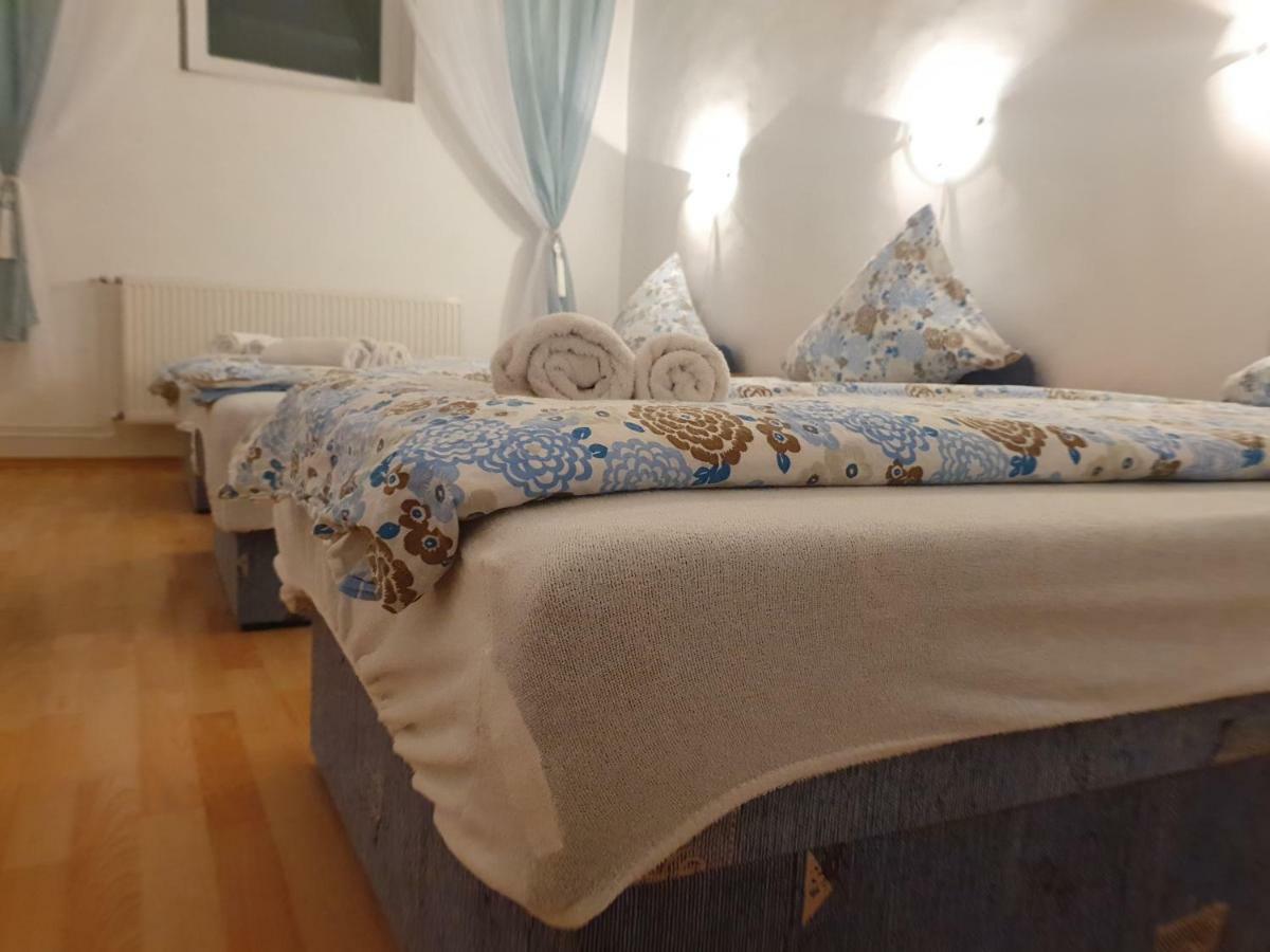Pensiunea Schwartzy Hotel Makó Eksteriør billede